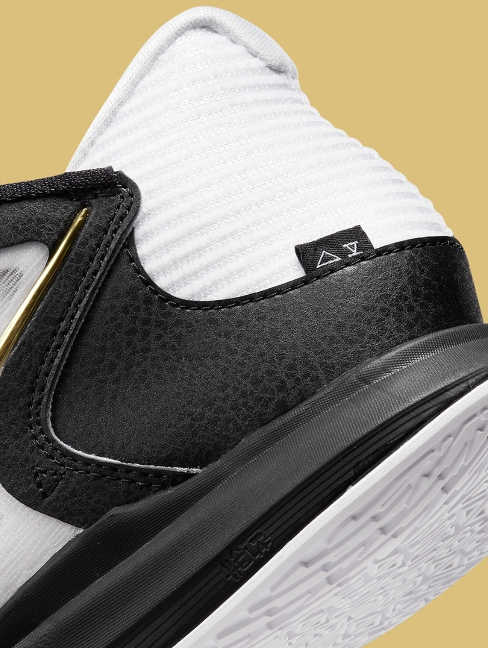 New Nike Kyrie Low 5 - Picture 3 of 6